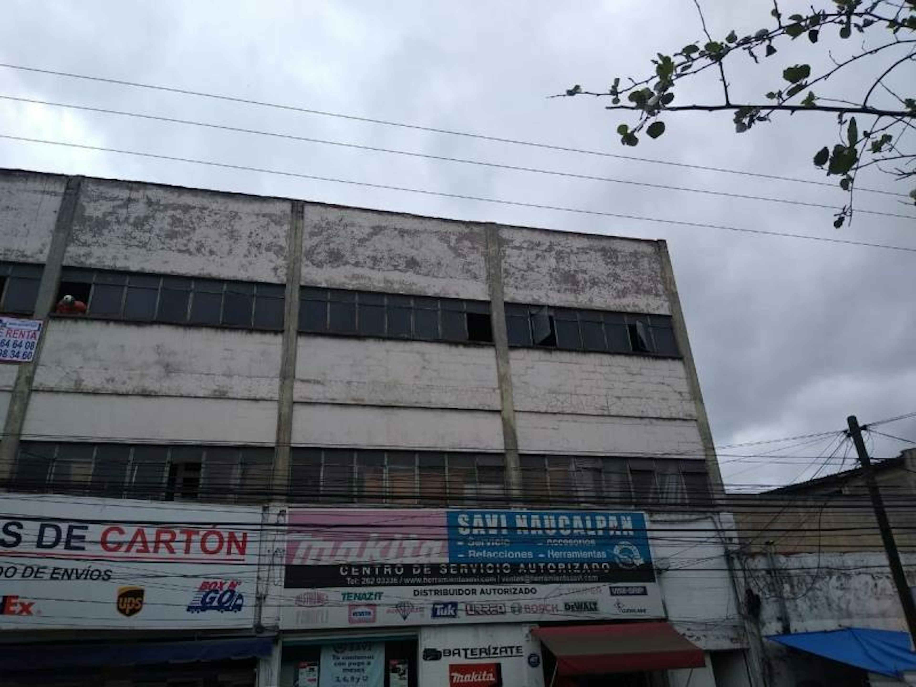 16 De Septiembre 515