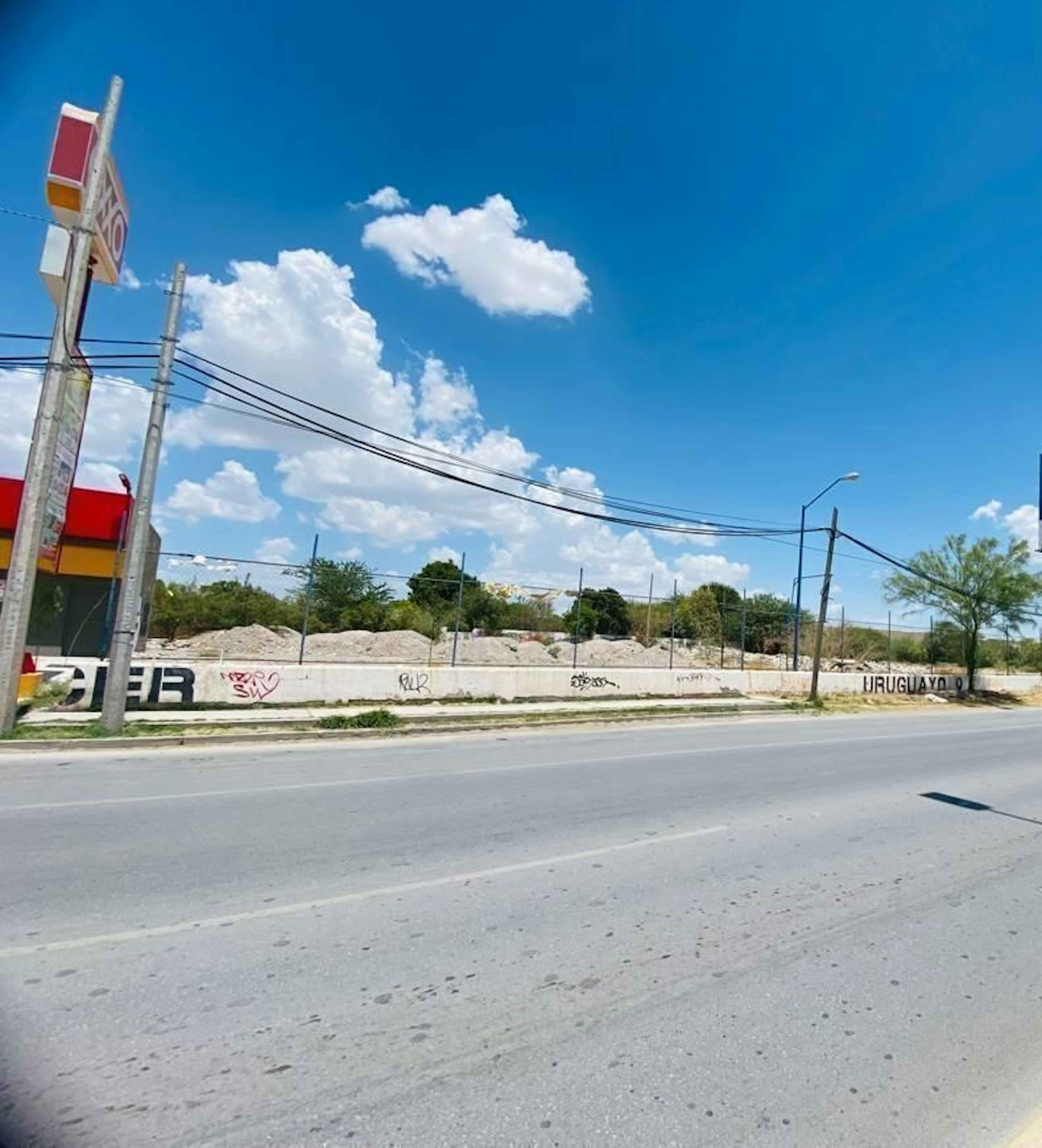 Calle Raúl López Sánchez