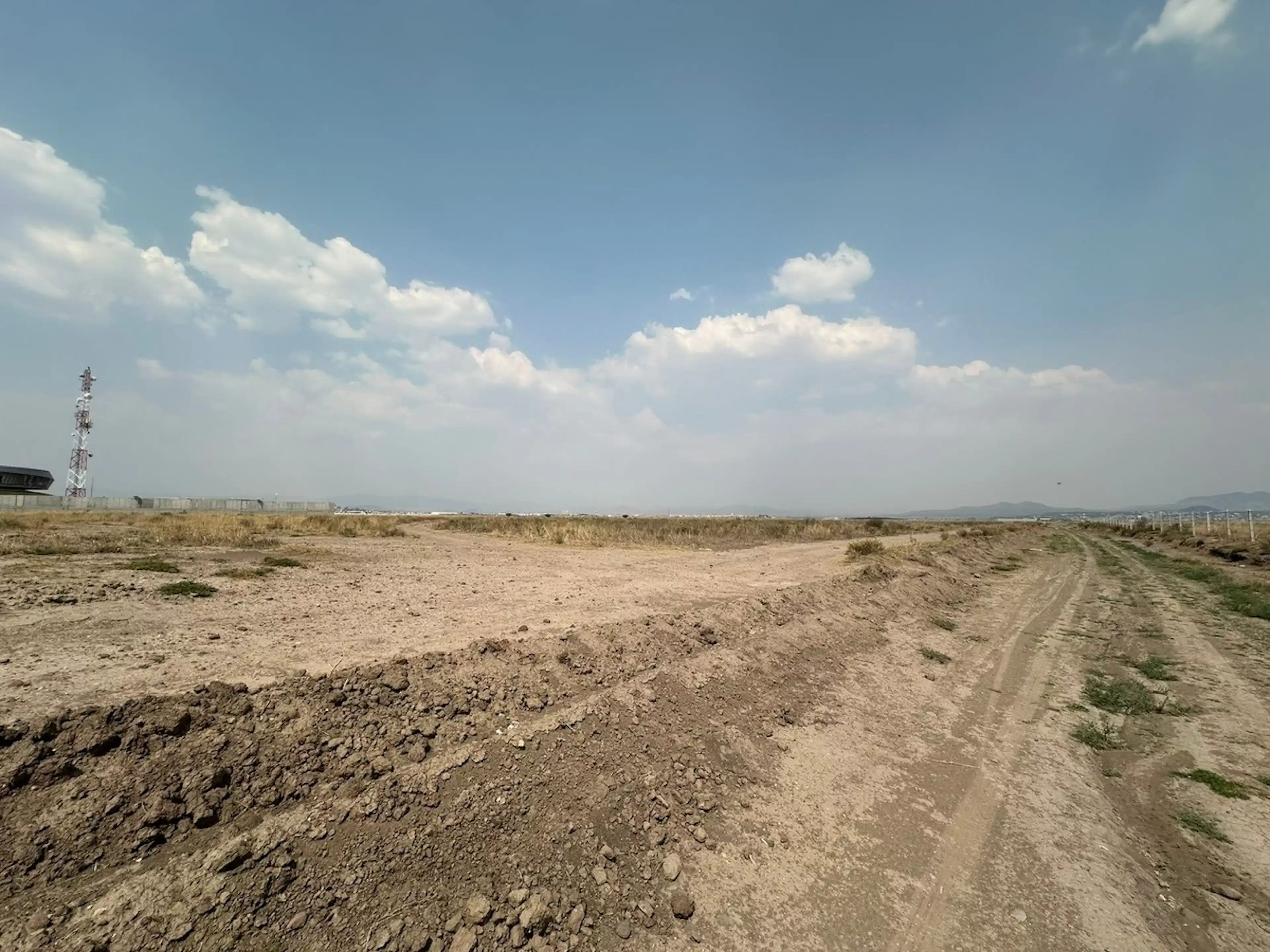 TERRENO EN VENTA (PACHUCA)