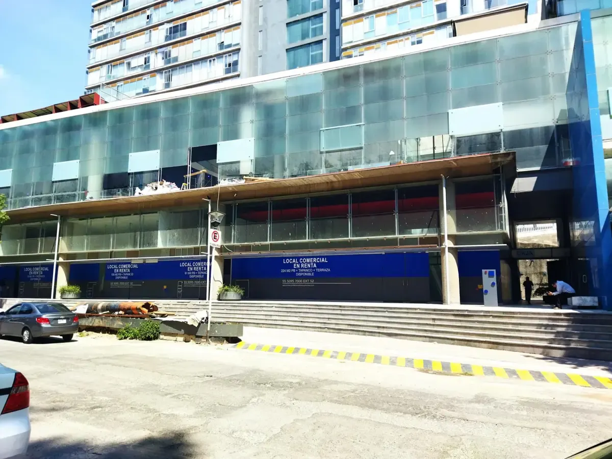 Local Comercial Spot2
