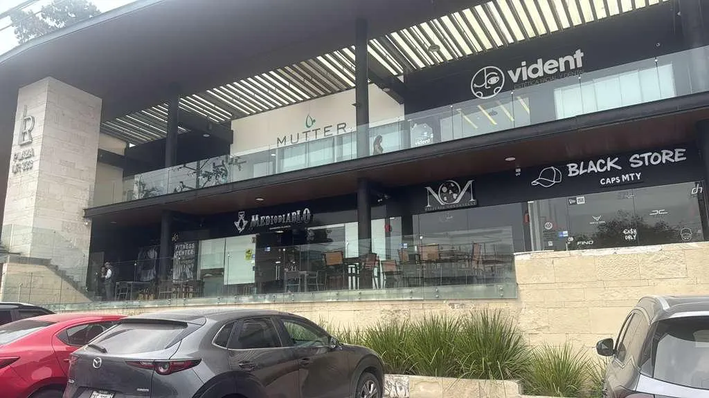 Local Comercial Spot2