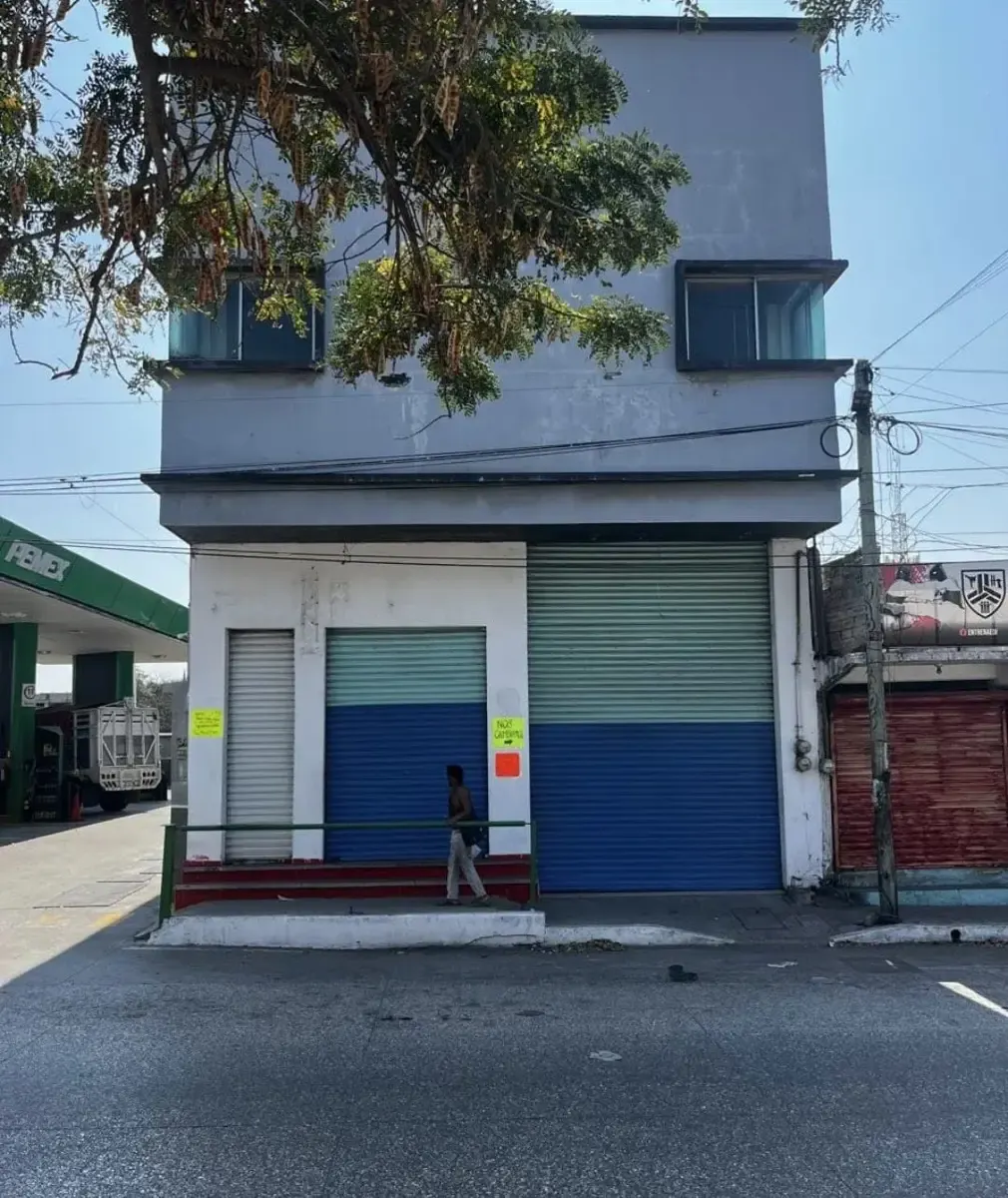 Local Comercial Spot2