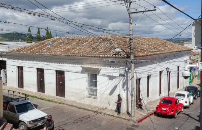 Local Comercial Spot2