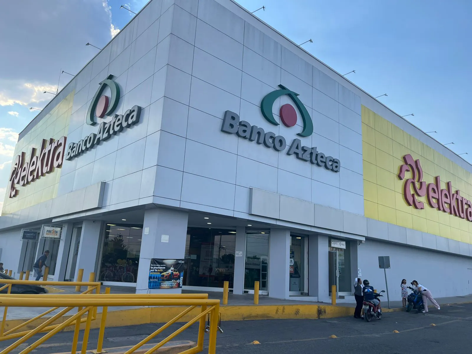 Local Comercial Spot2