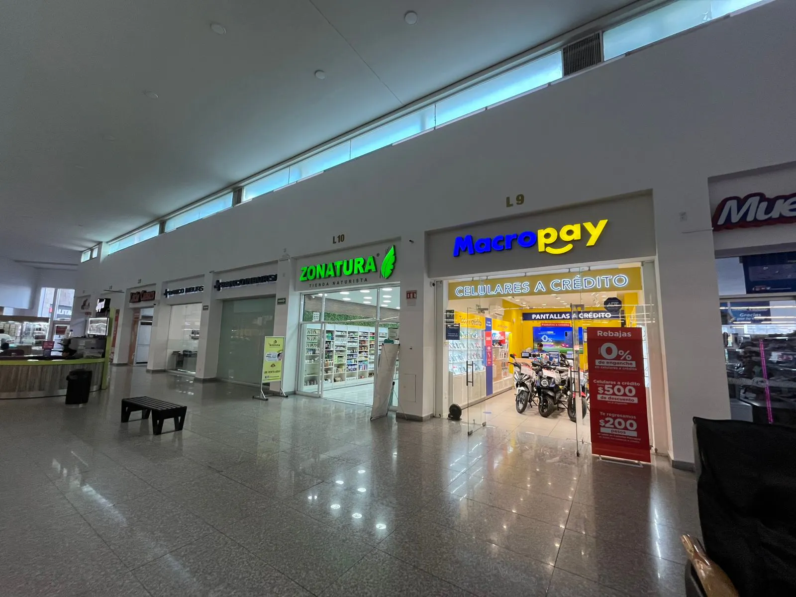 Local Comercial Spot2