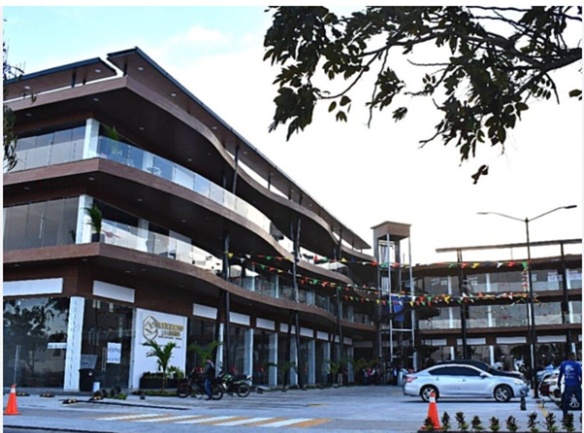 Local Comercial Spot2