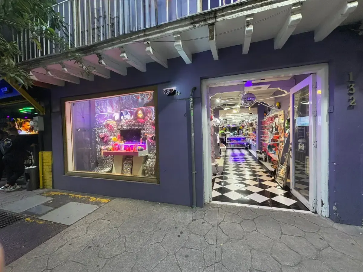 Local Comercial Spot2