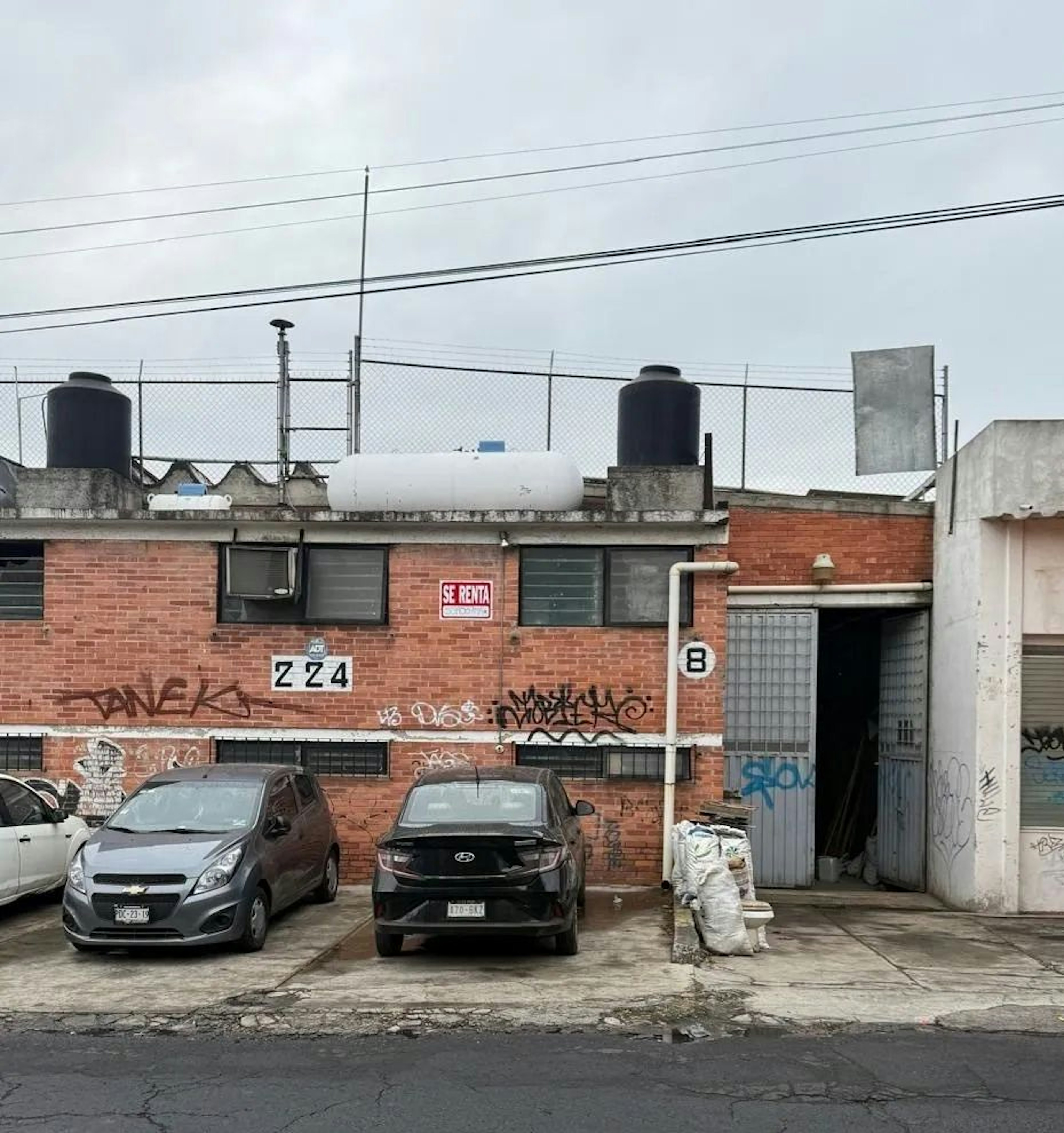 Spot image 0