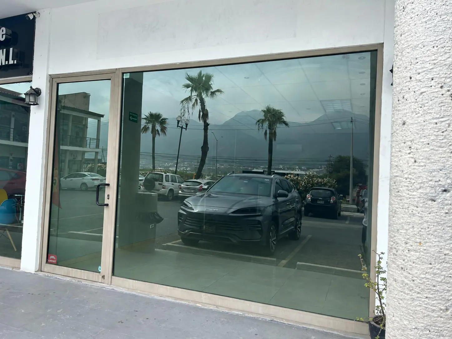 Local Comercial Spot2