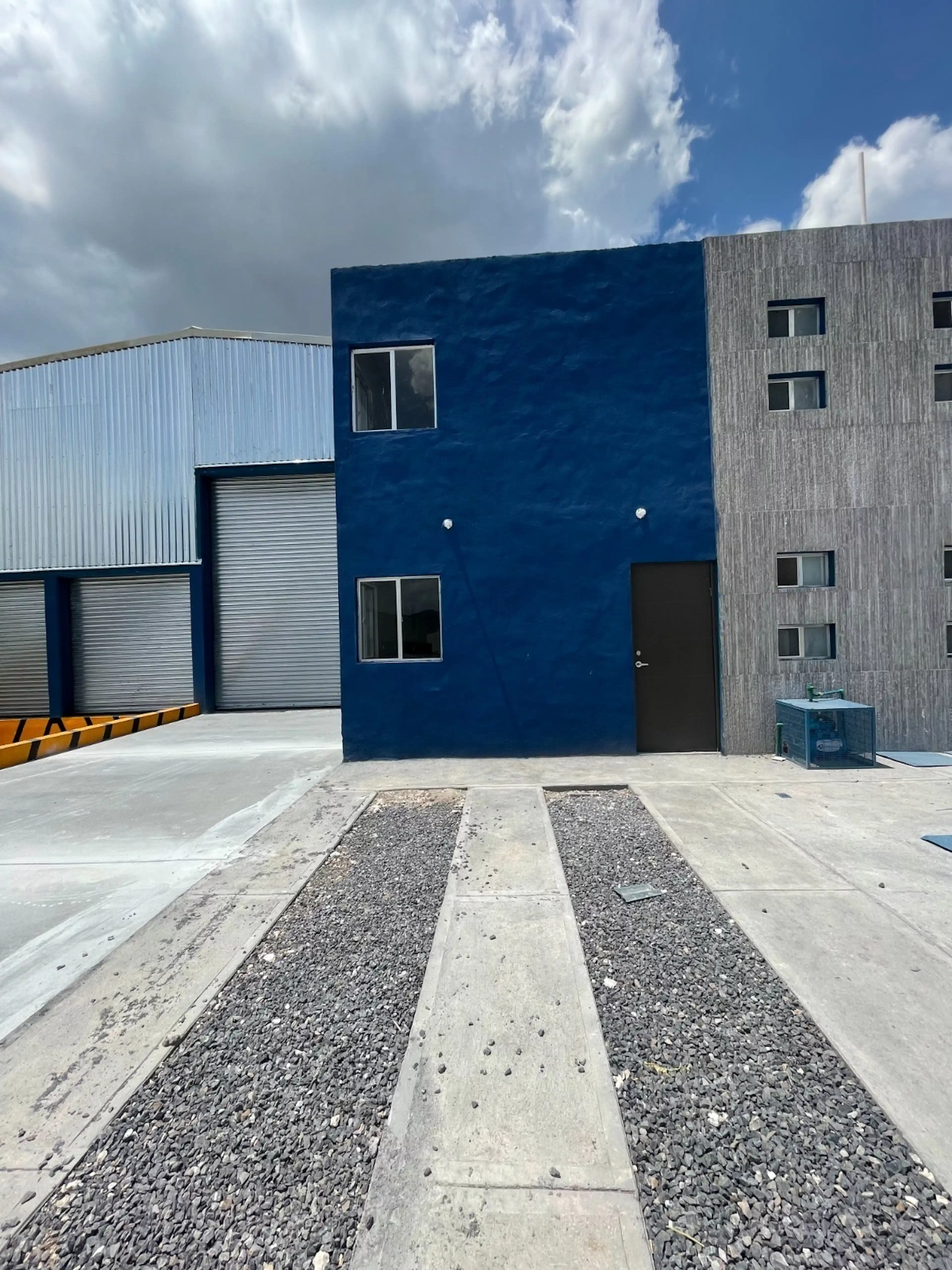 Bodega Industrial en Derramadero
