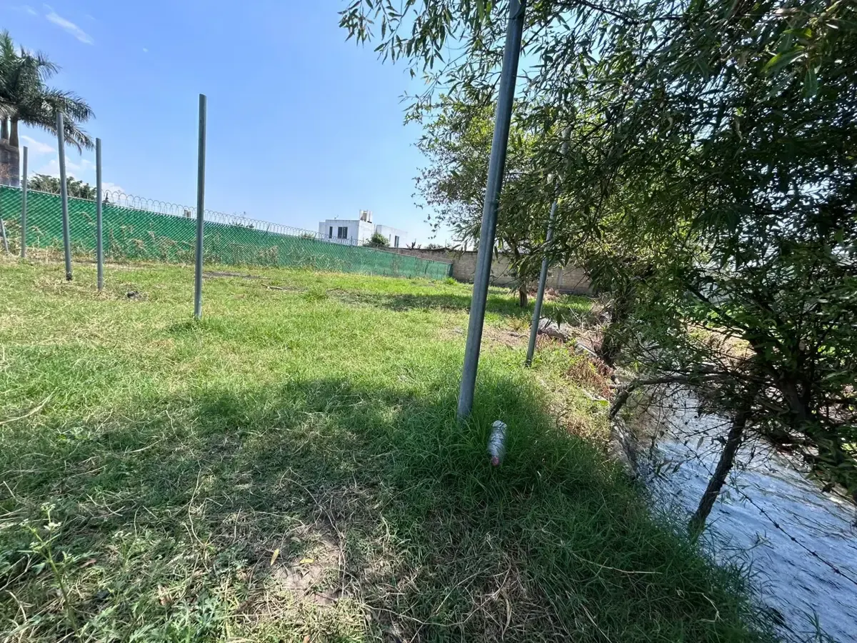 Terreno Spot2