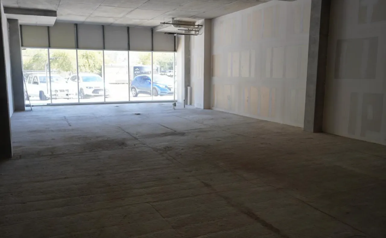 Local Comercial Spot2