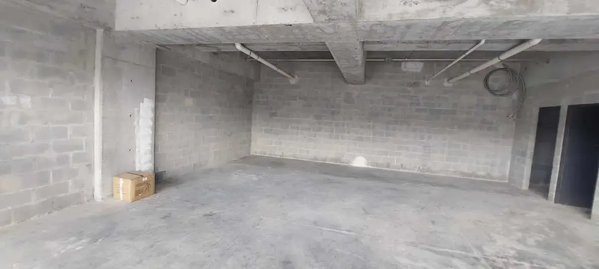 Local Comercial Spot2