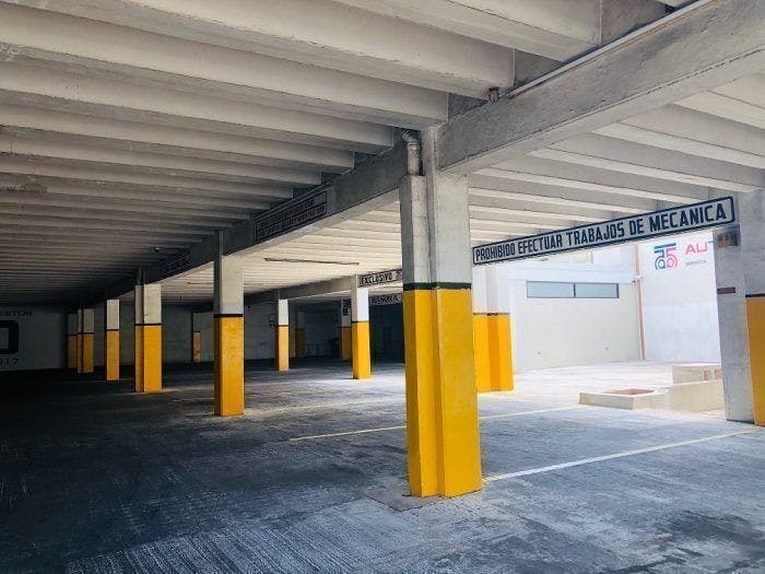 Local Comercial Spot2