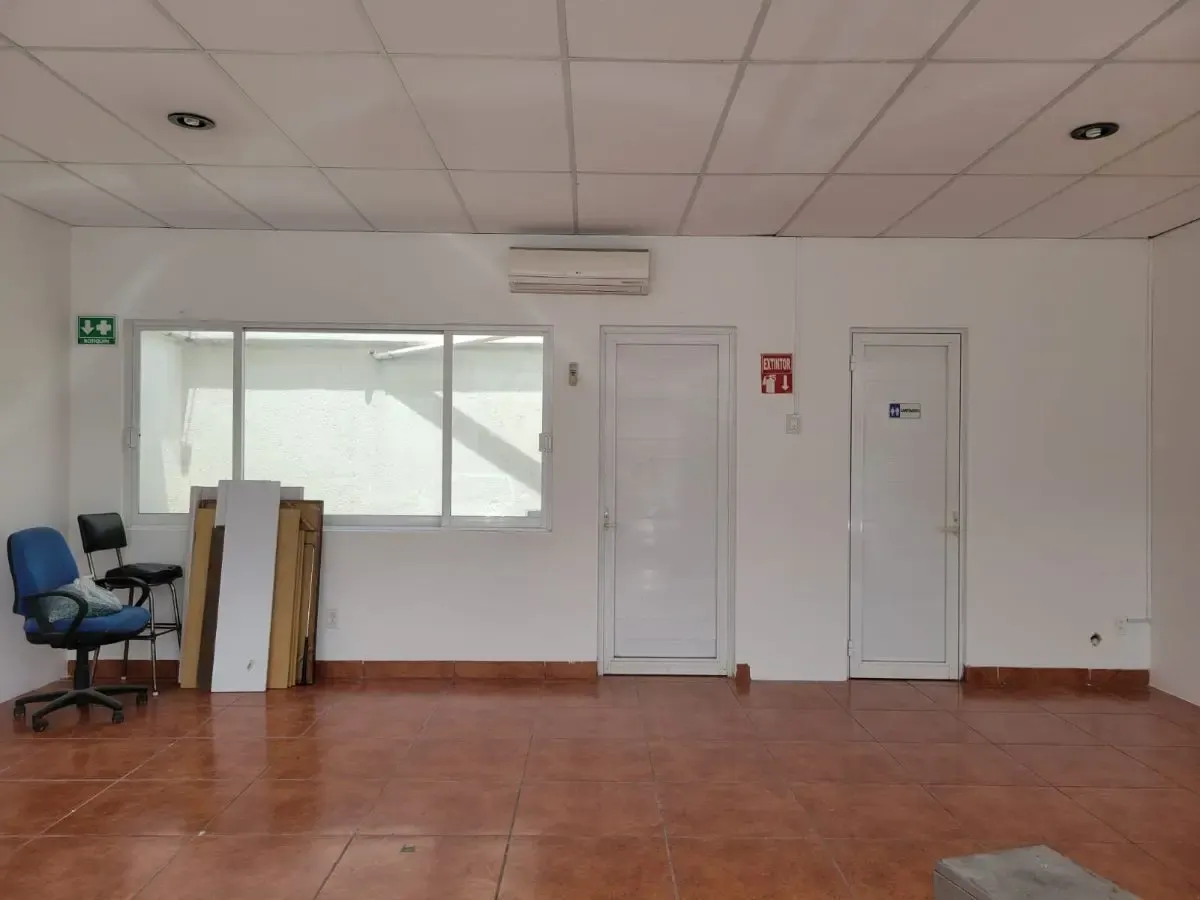 Local Comercial Spot2
