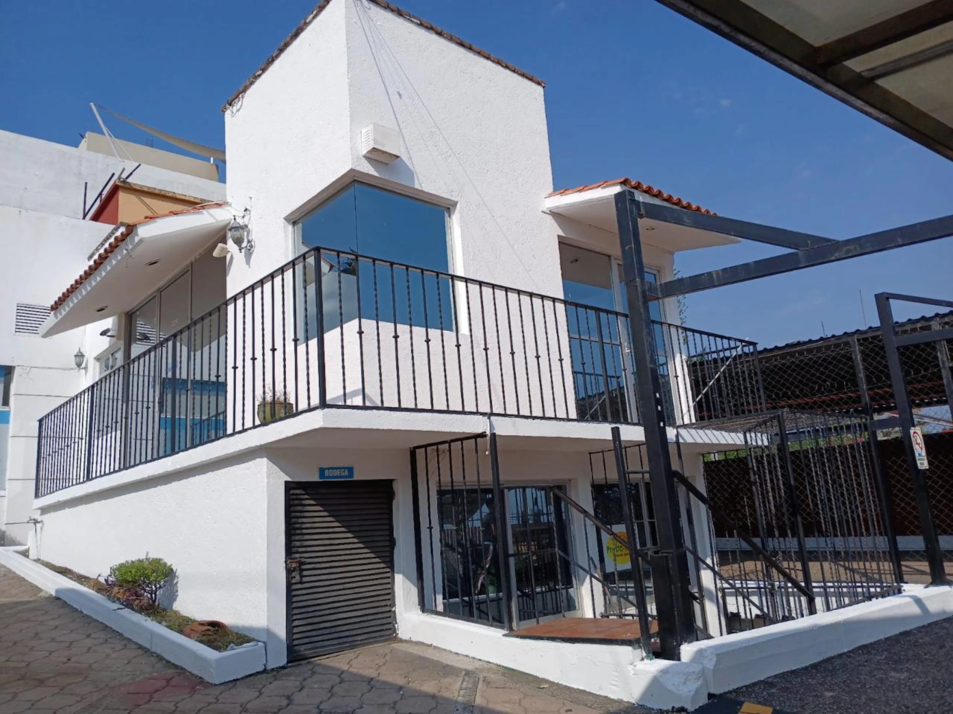 Local Comercial Spot2