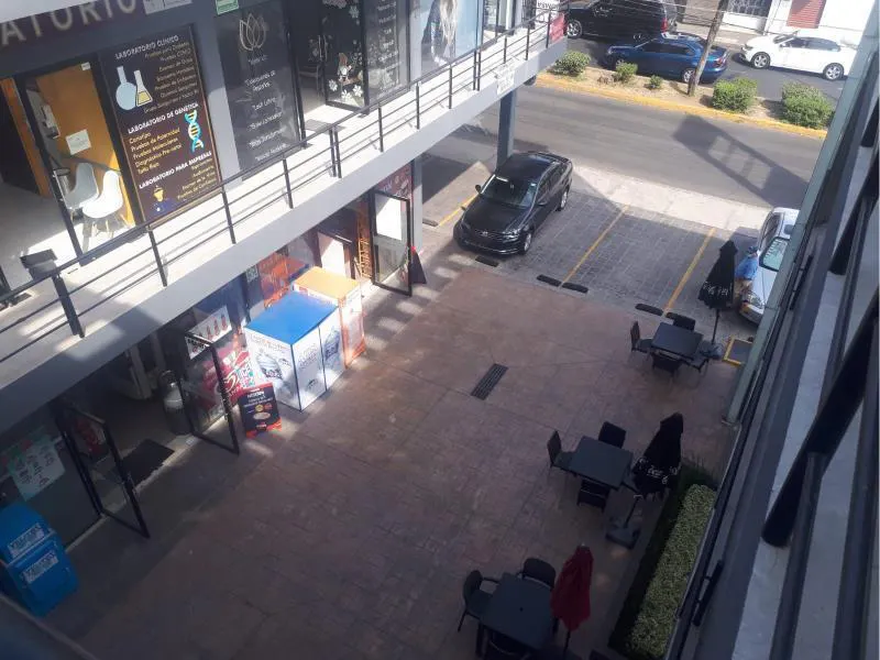Local Comercial Spot2