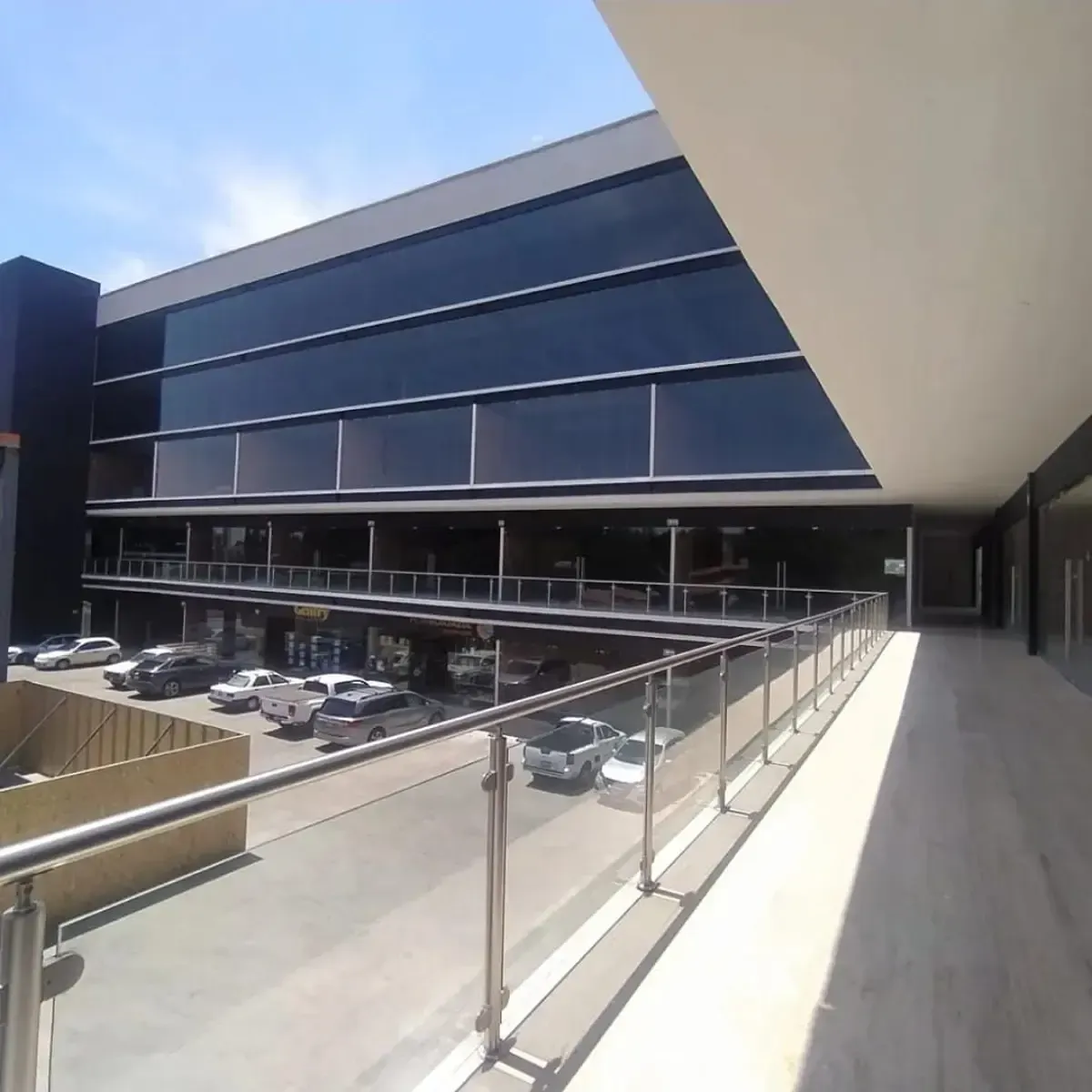 Local Comercial Spot2