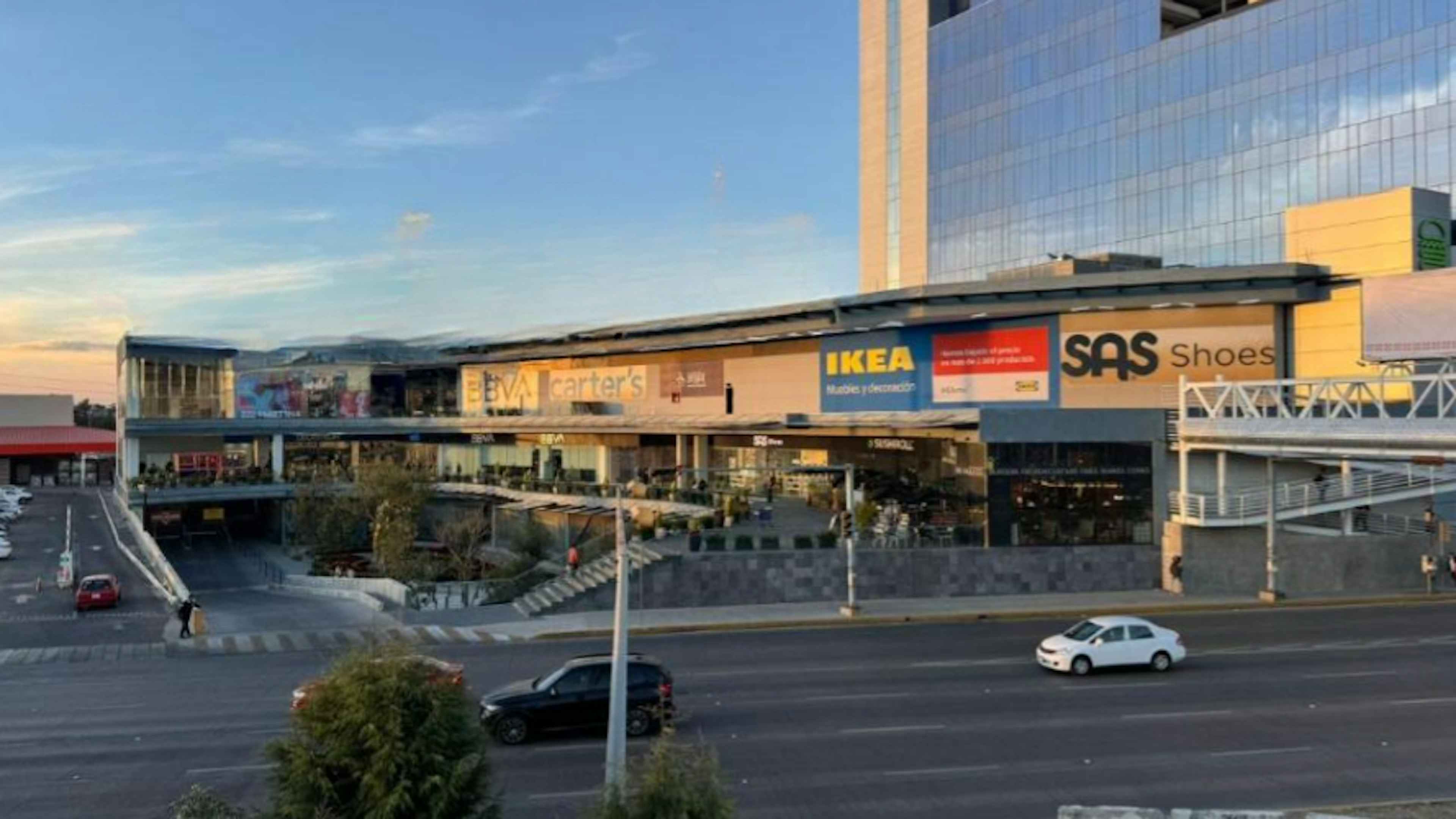 Zona Comercial Angelopolis