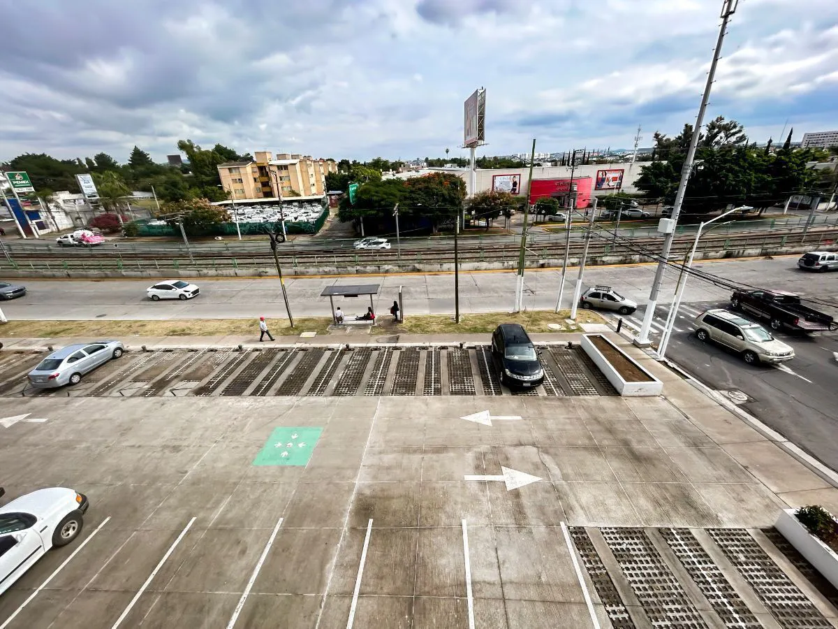 Local Comercial Spot2