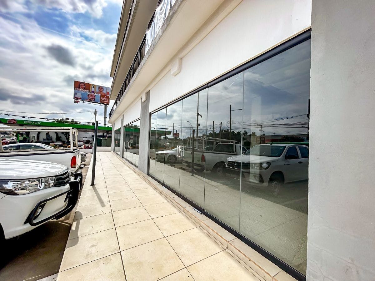 Local Comercial Spot2