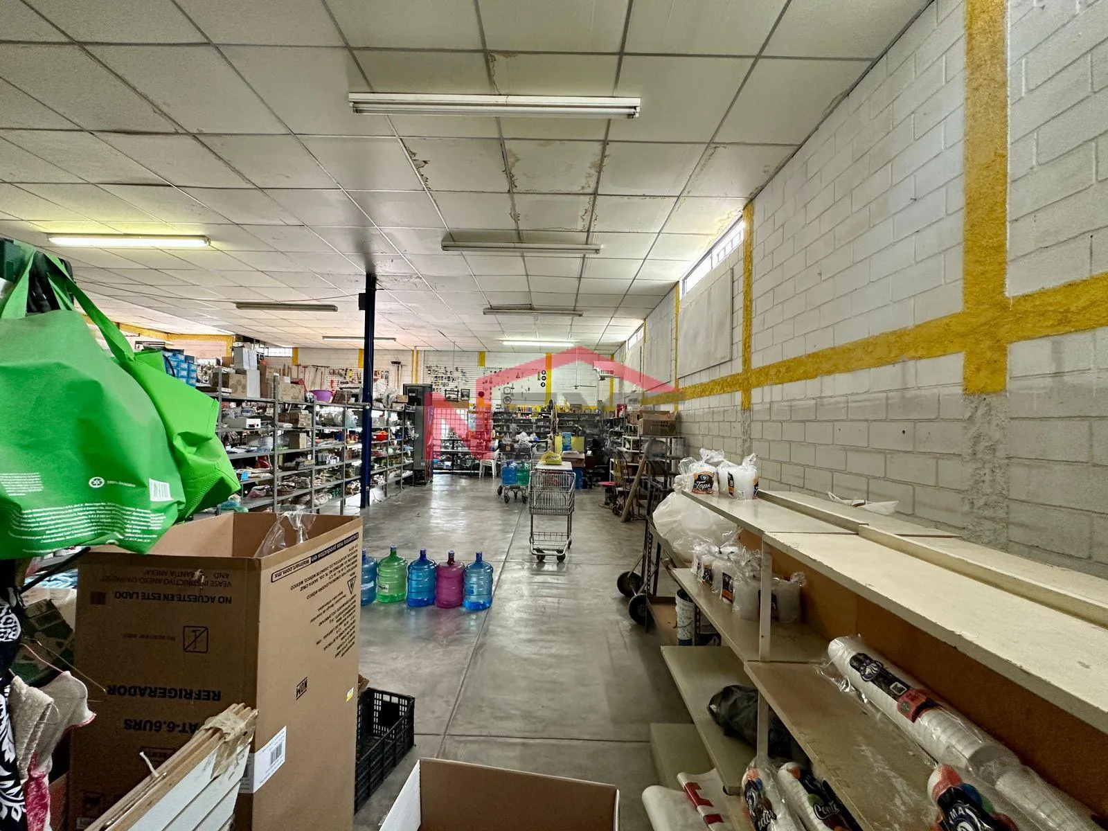 Local Comercial Spot2