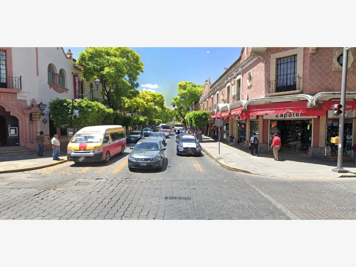 Local Comercial Spot2