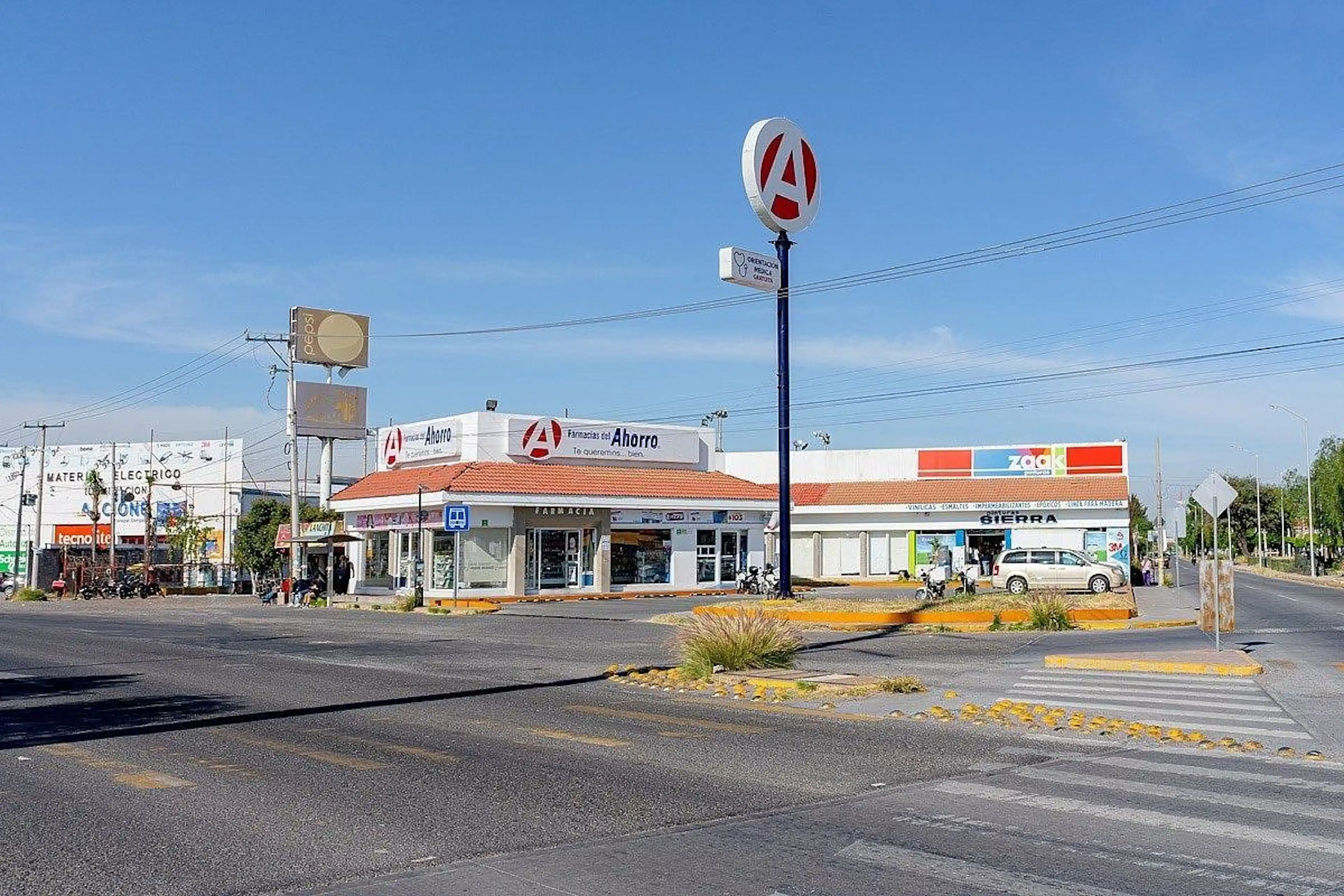 Av. Araucarias S/n