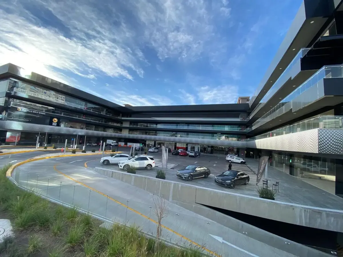 Local Comercial Spot2