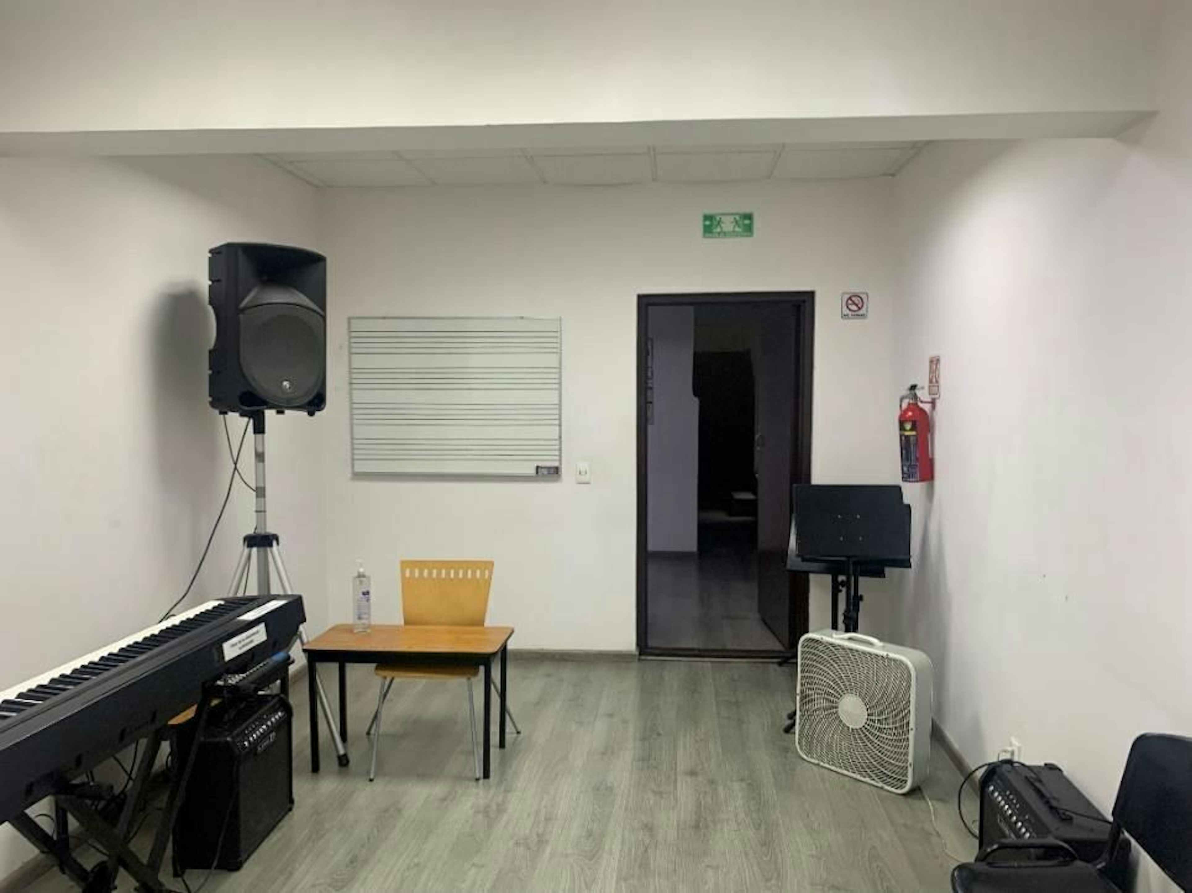 Avenida De La República