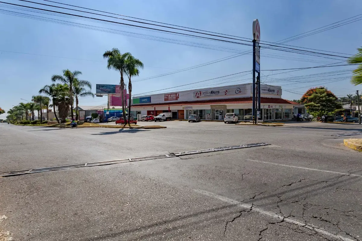 Local Comercial Spot2