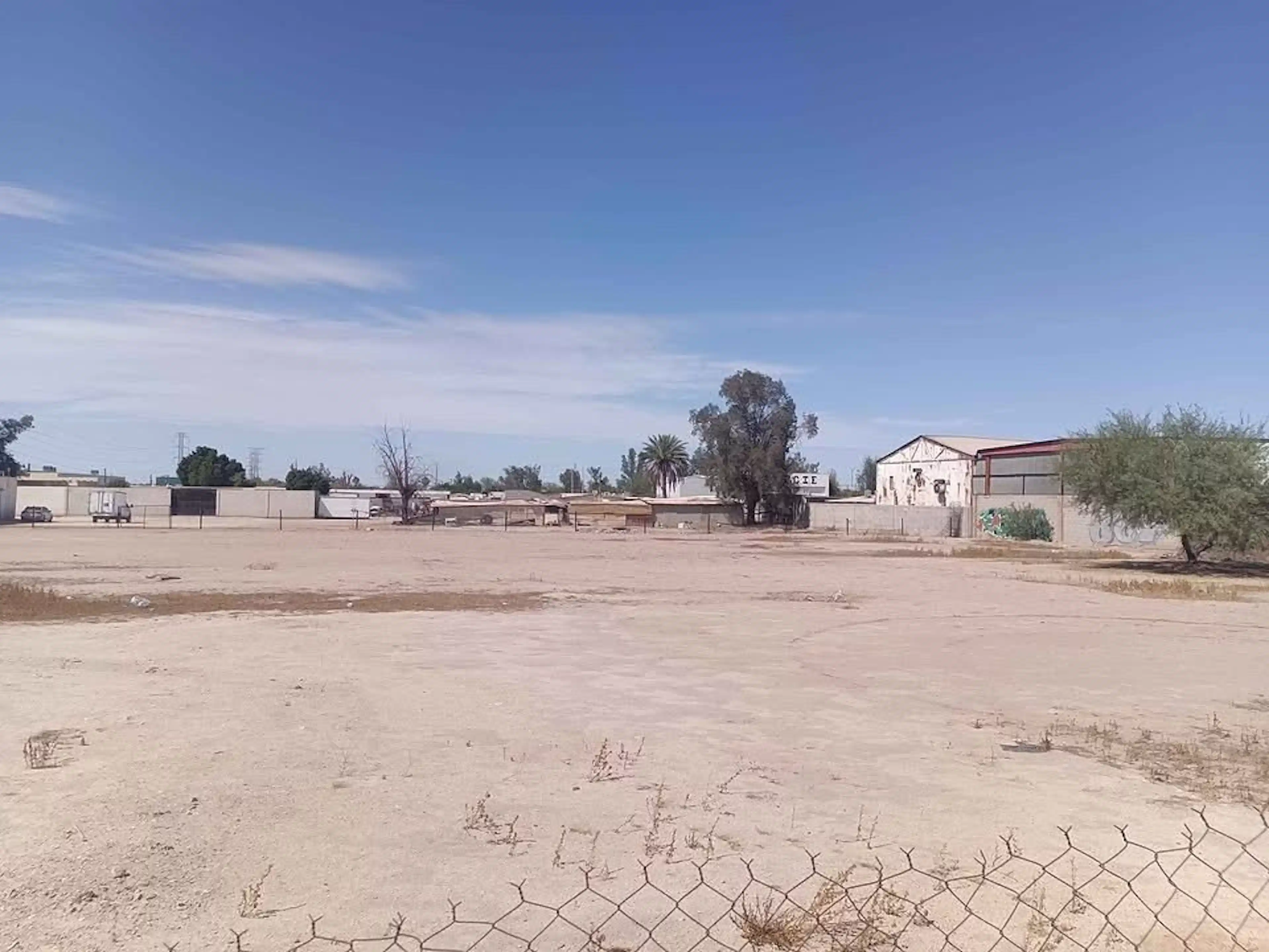 ¡en Renta Terreno Por Lázaro Cárdenas Y Parques Industriales (mexicali, B.c.)!