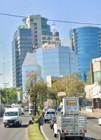 Local Comercial Spot2