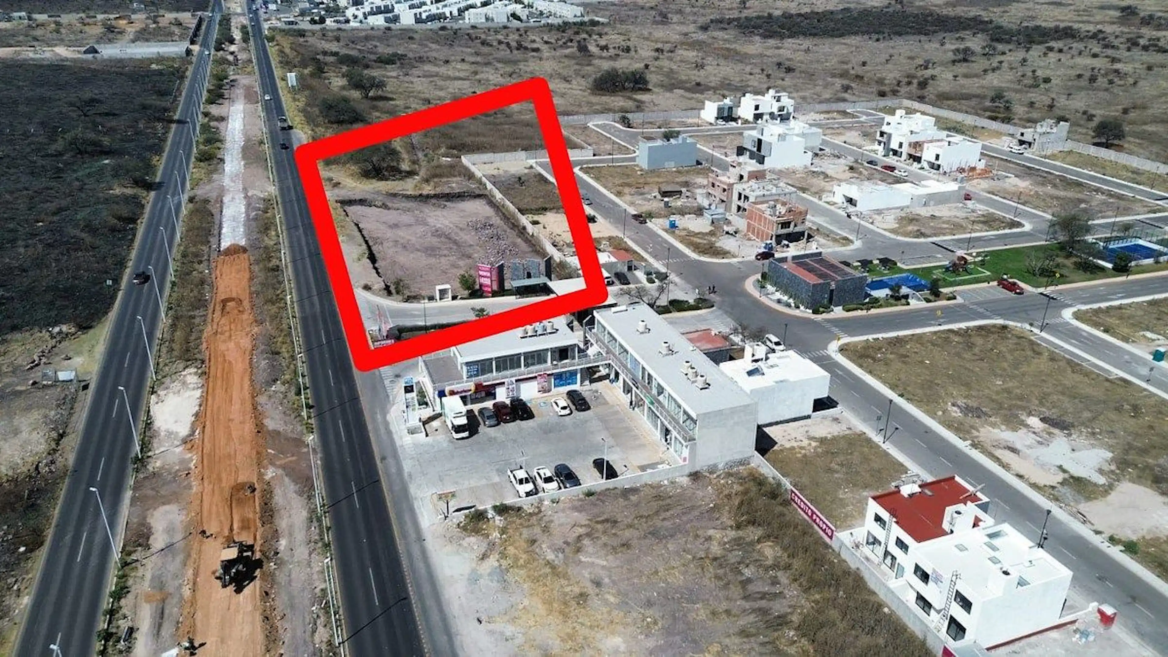 Terreno Comercial En Venta.