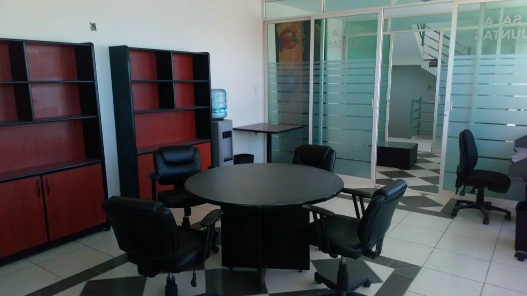 Local Comercial Spot2