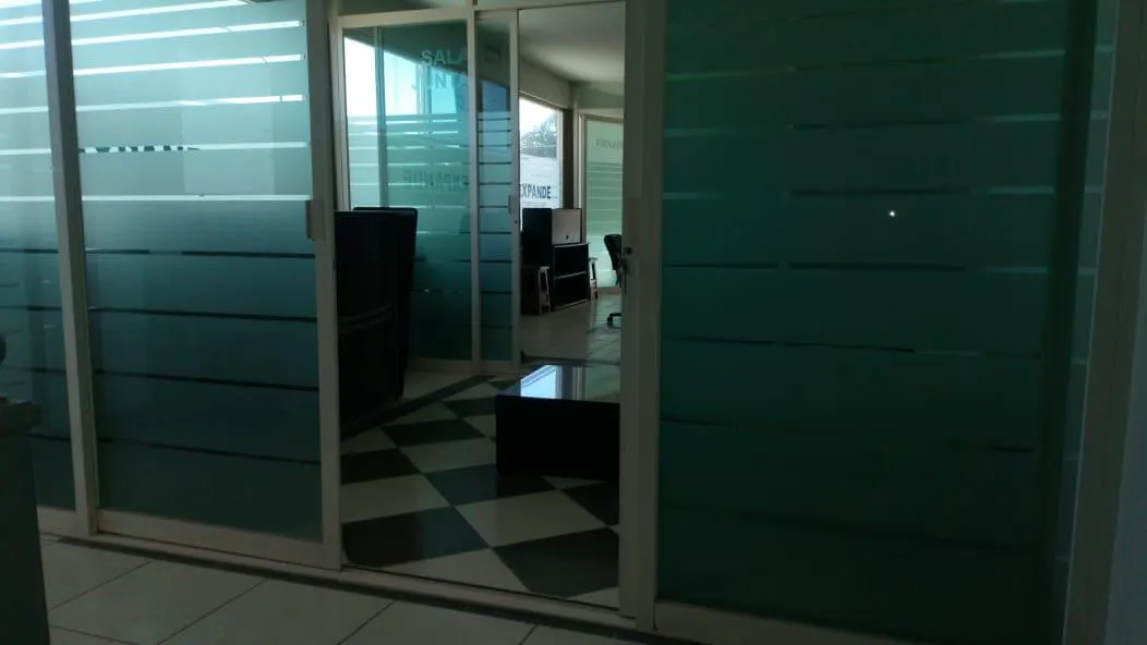 Local Comercial Spot2