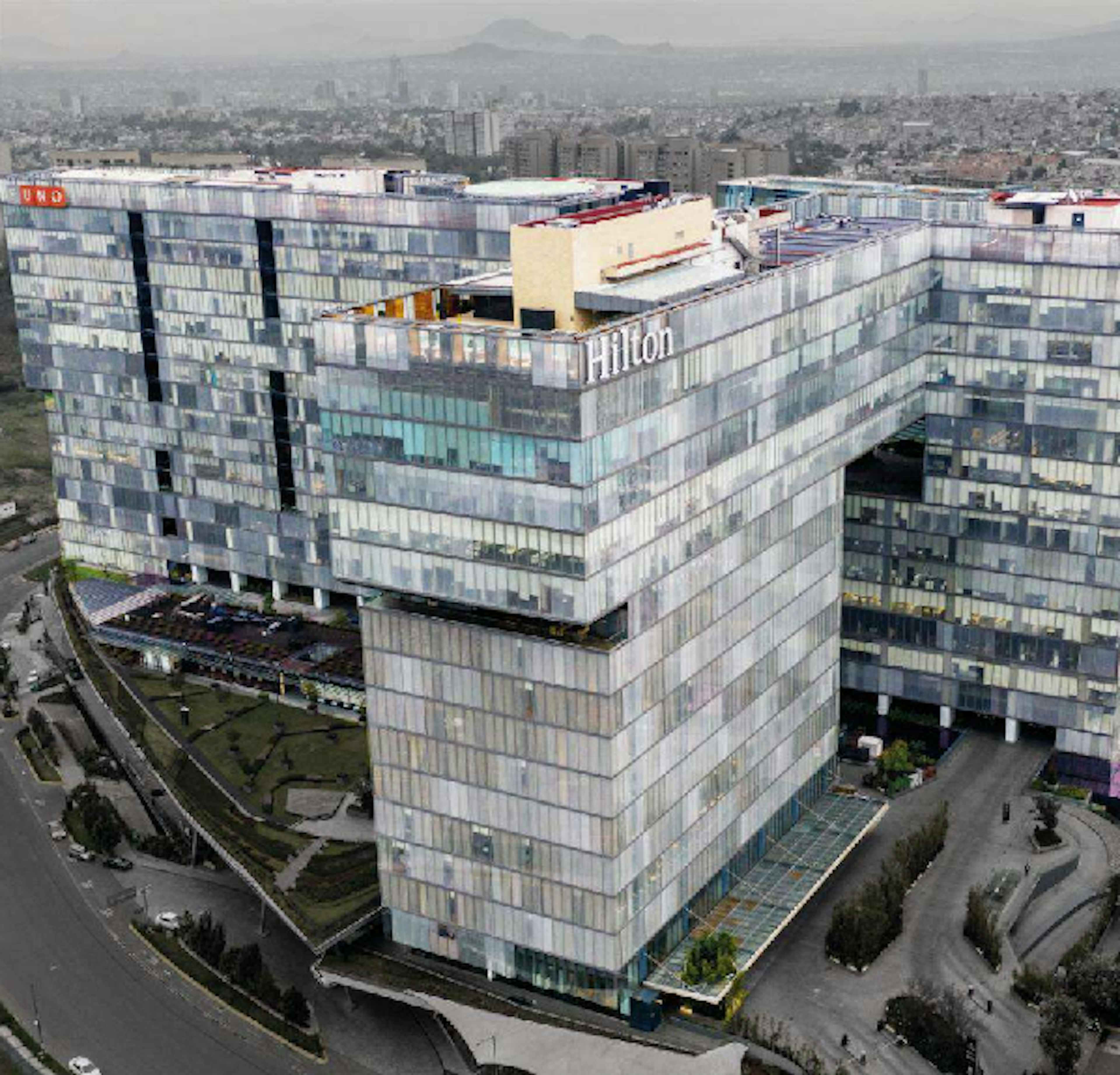 Samara Torres A Y B - Locales