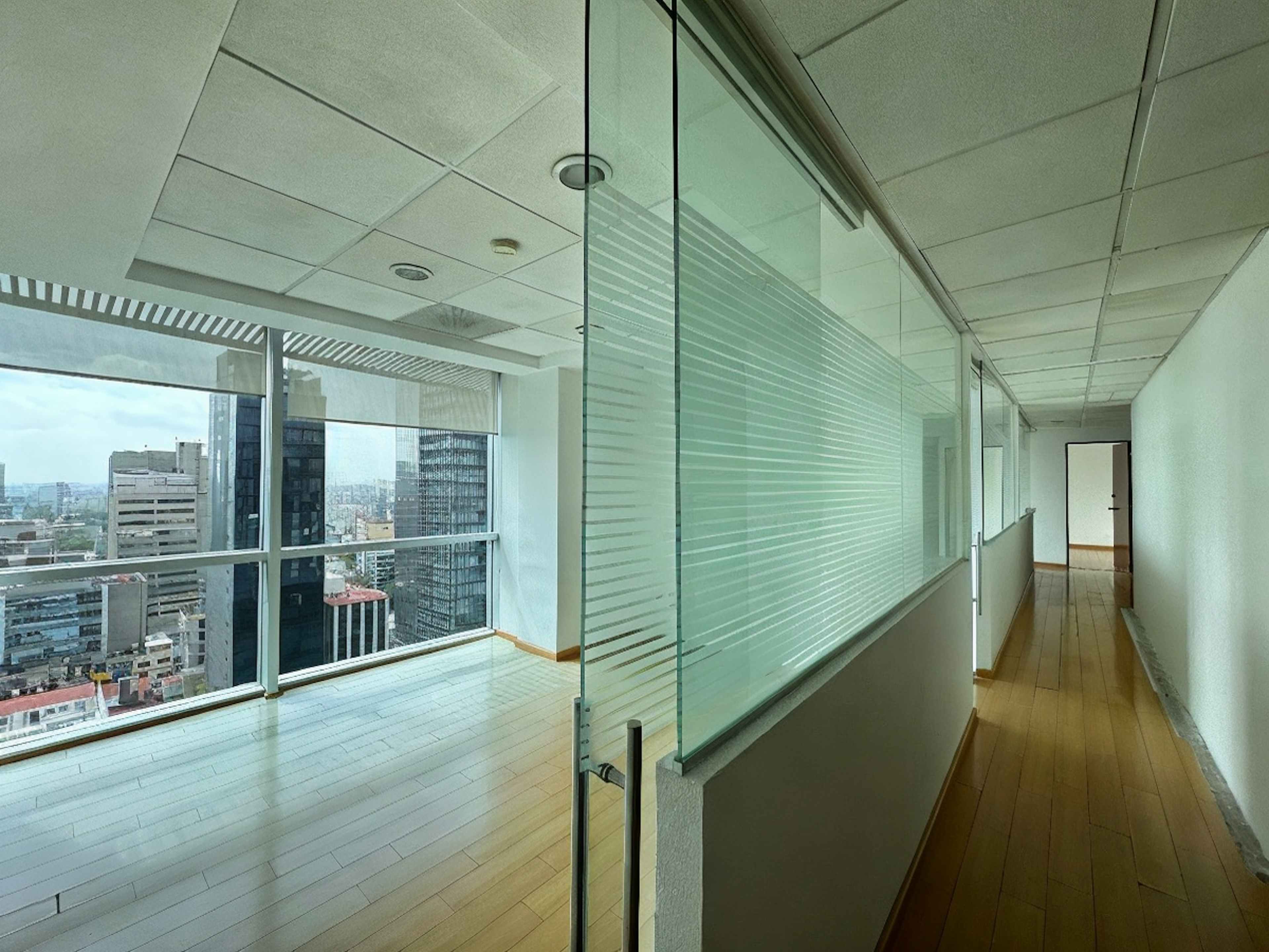 Avenida Paseo De La Reforma 359