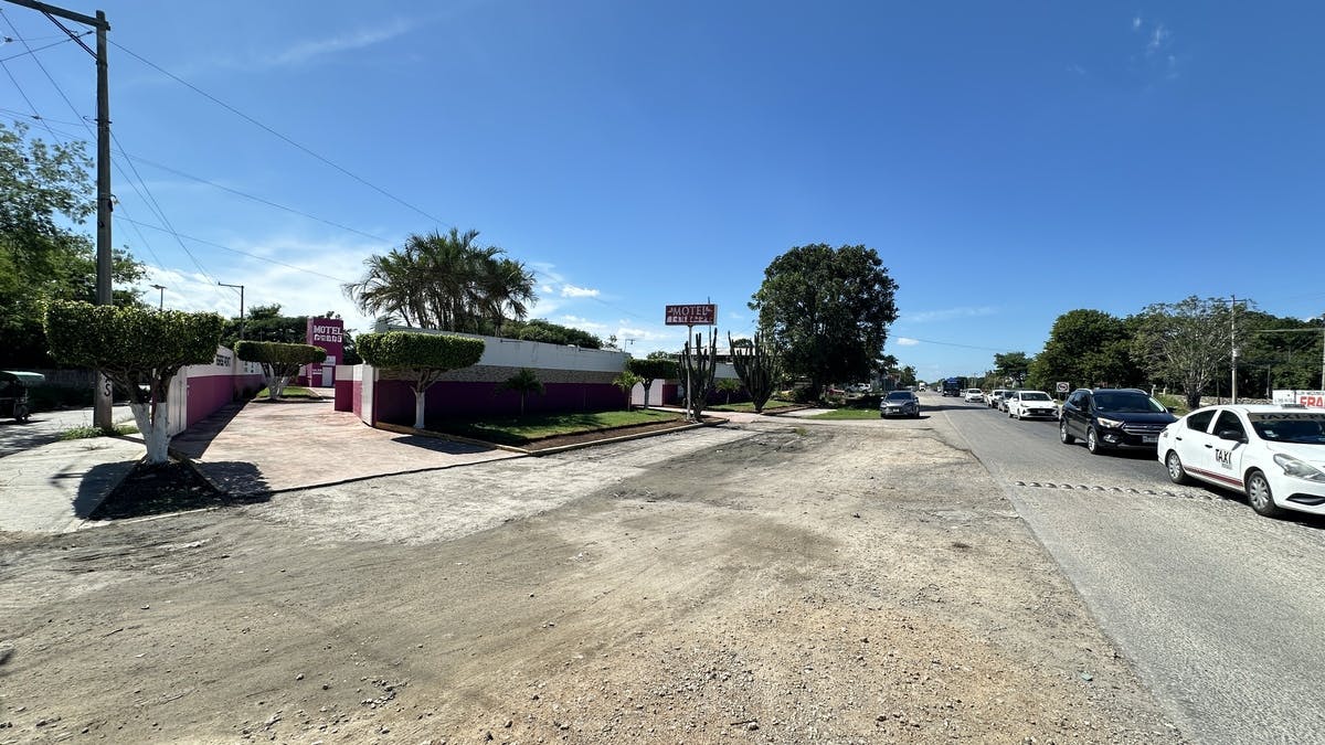 Local Comercial Spot2