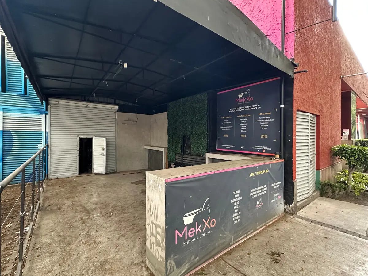 Local Comercial Spot2