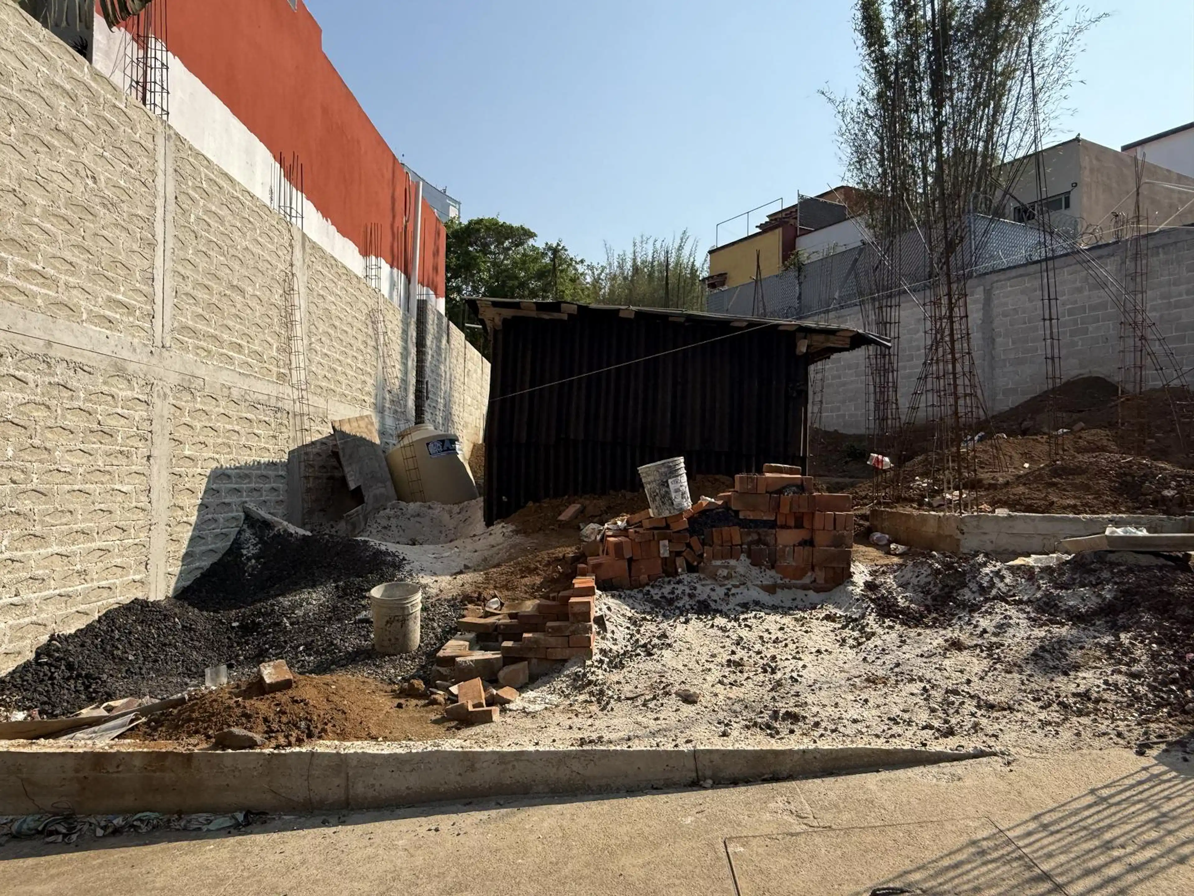 Terreno y construcción en Venta Fraccionamiento Rubi Animas