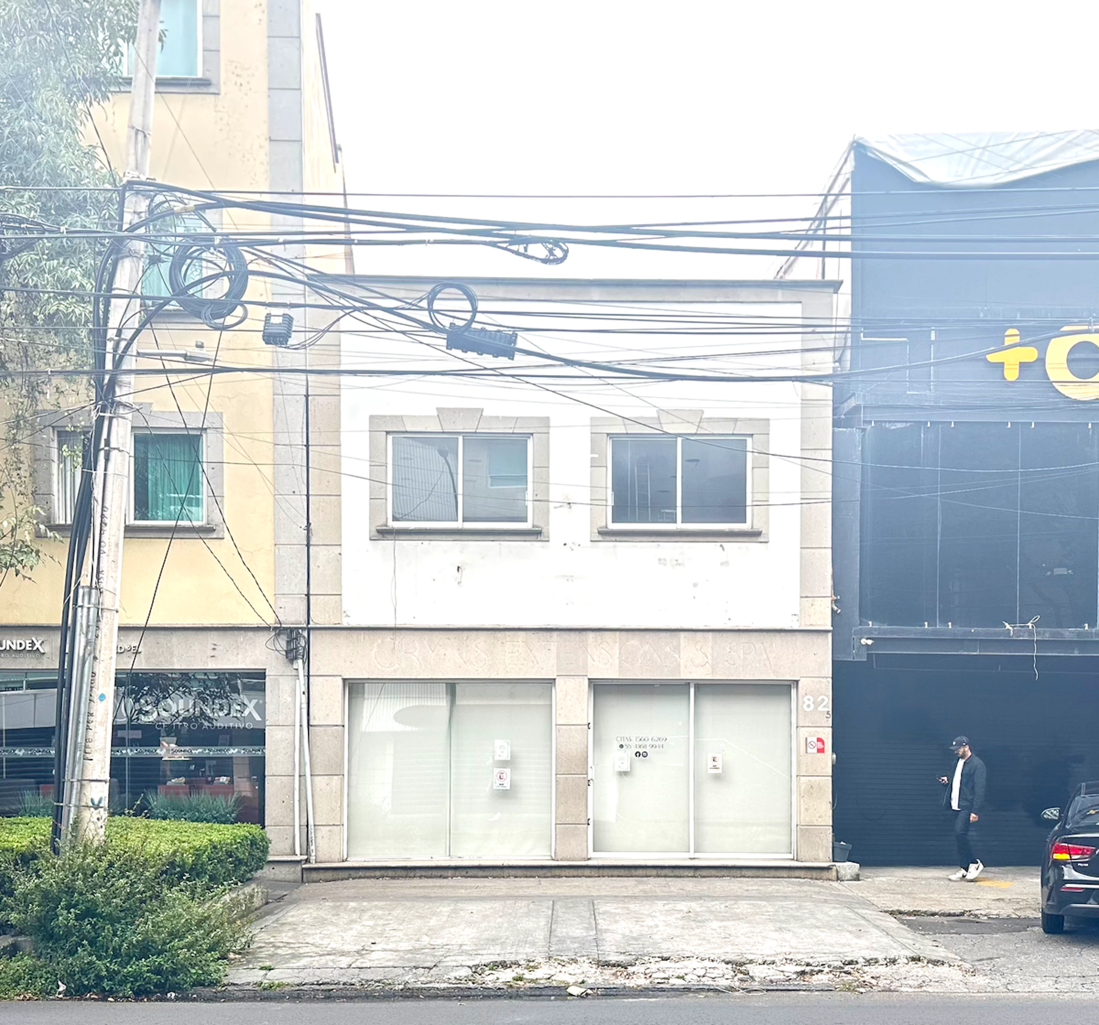 Local Comercial Spot2