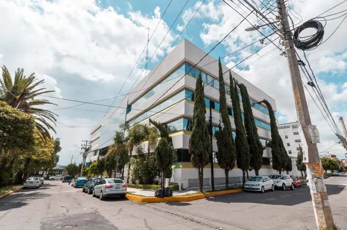 Local Comercial Spot2