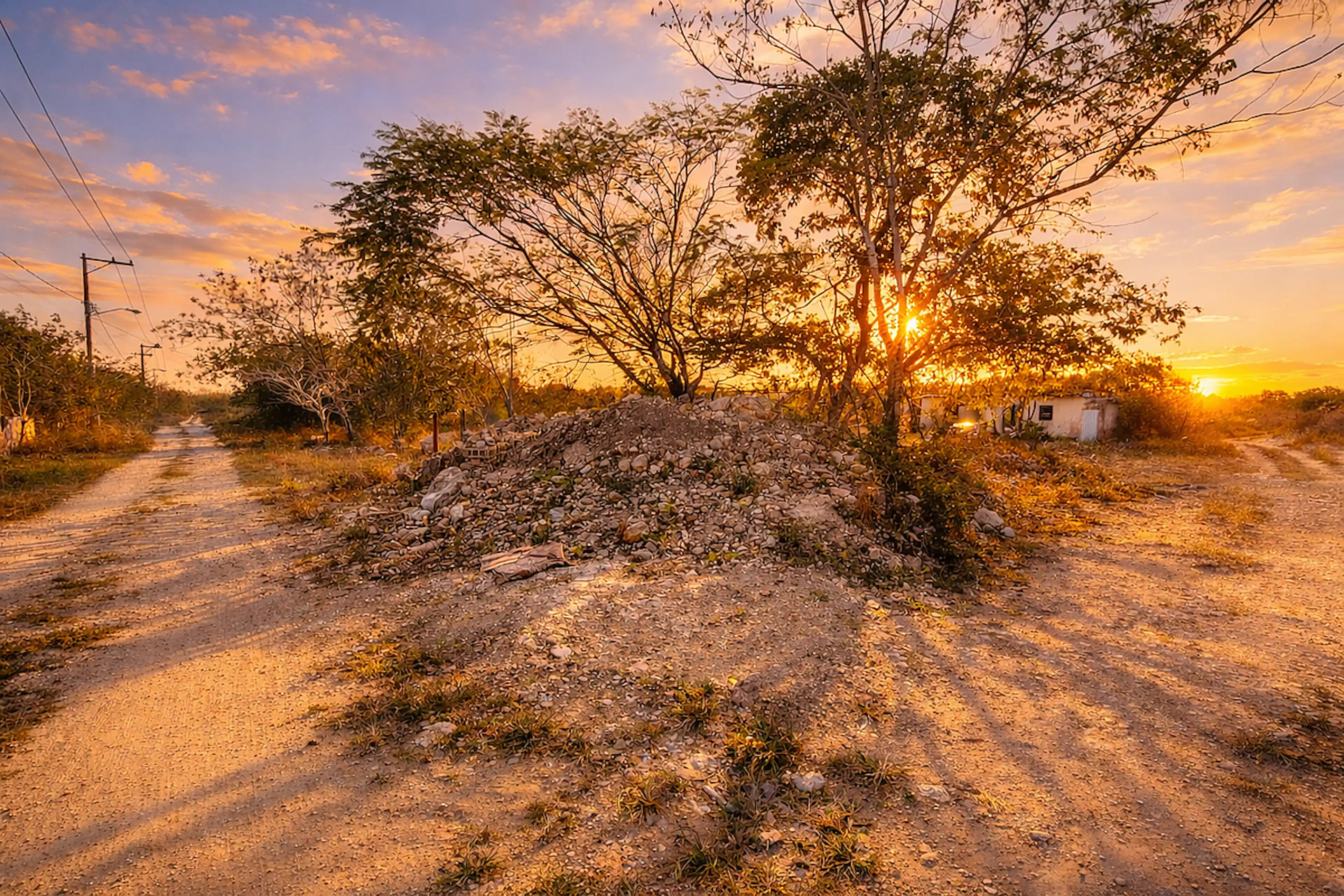 Venta De Terreno De Esquina En Chichí Suárez