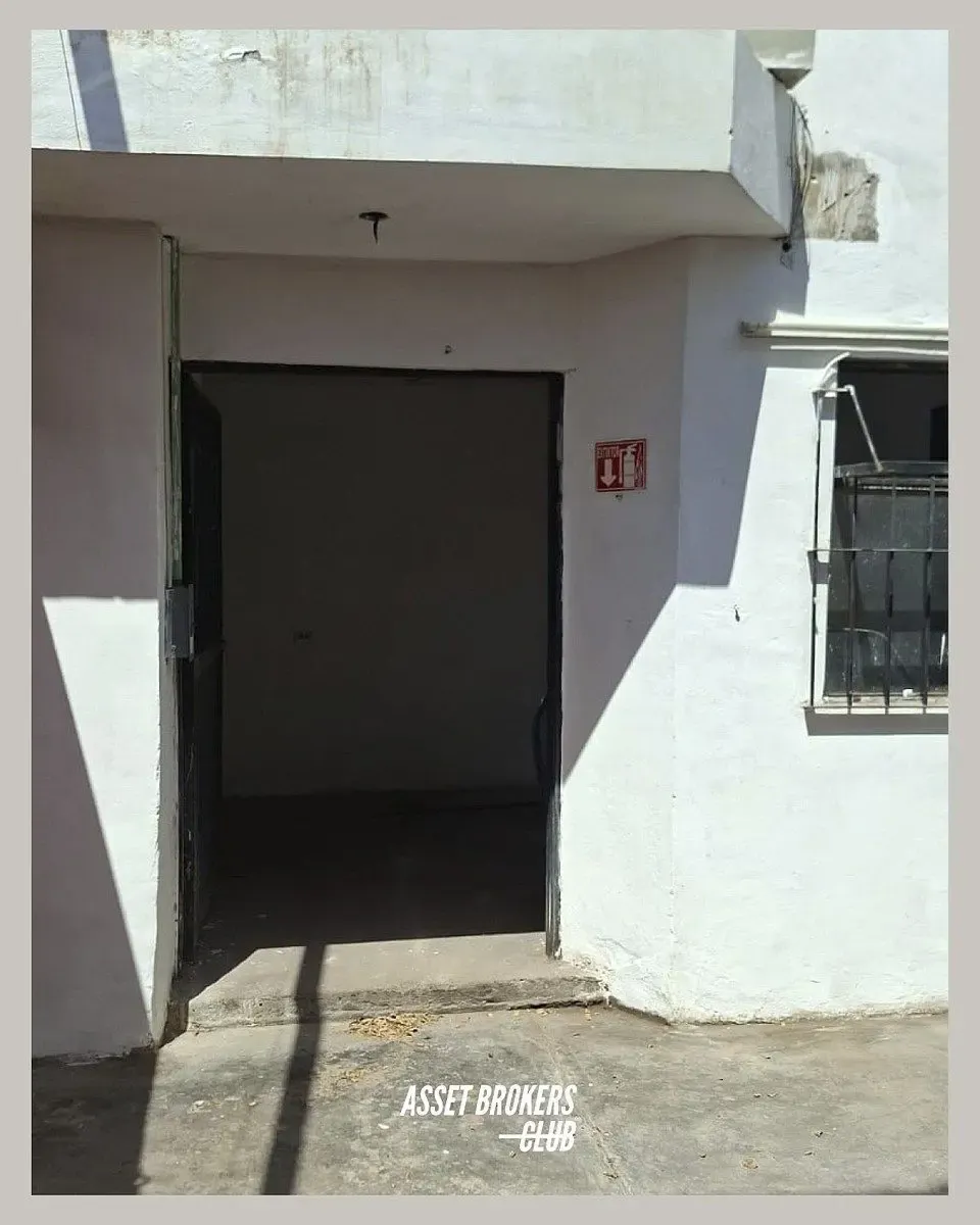 Local Comercial Spot2