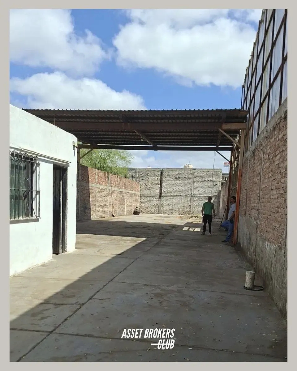 Local Comercial Spot2