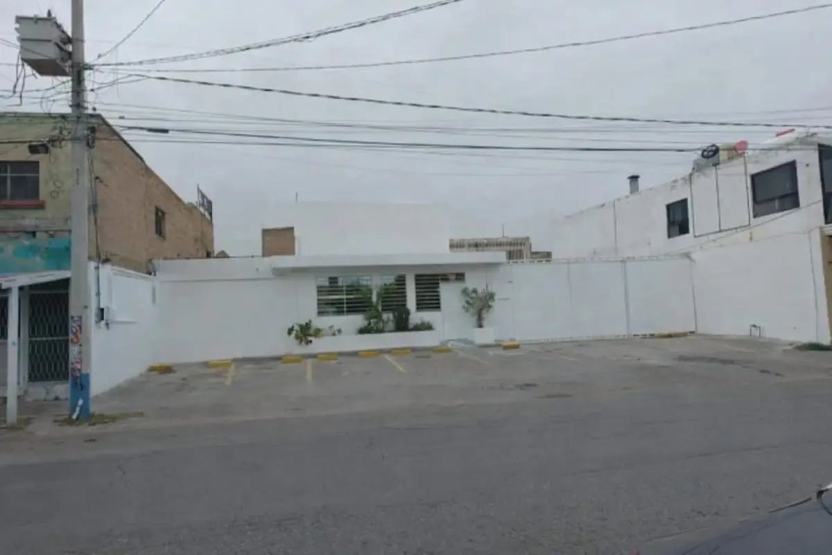 Local Comercial Spot2