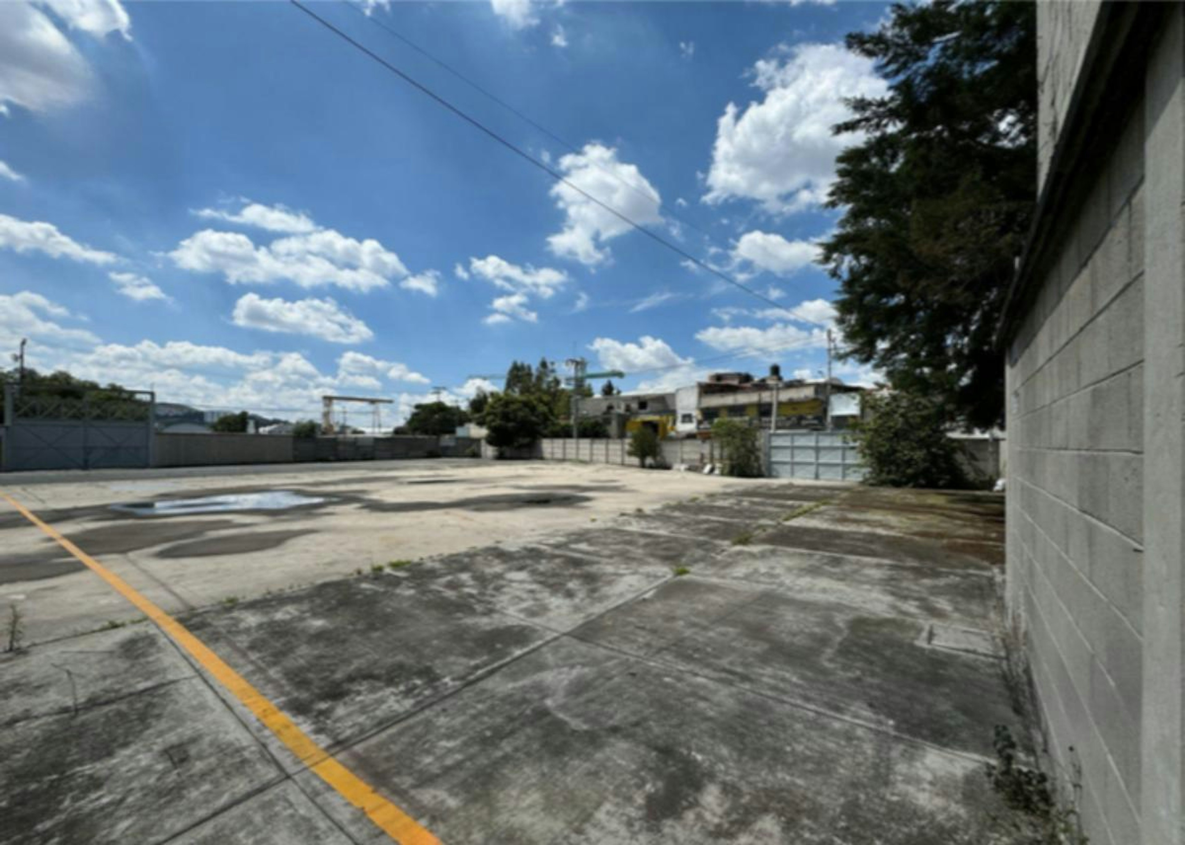 Spot image 0