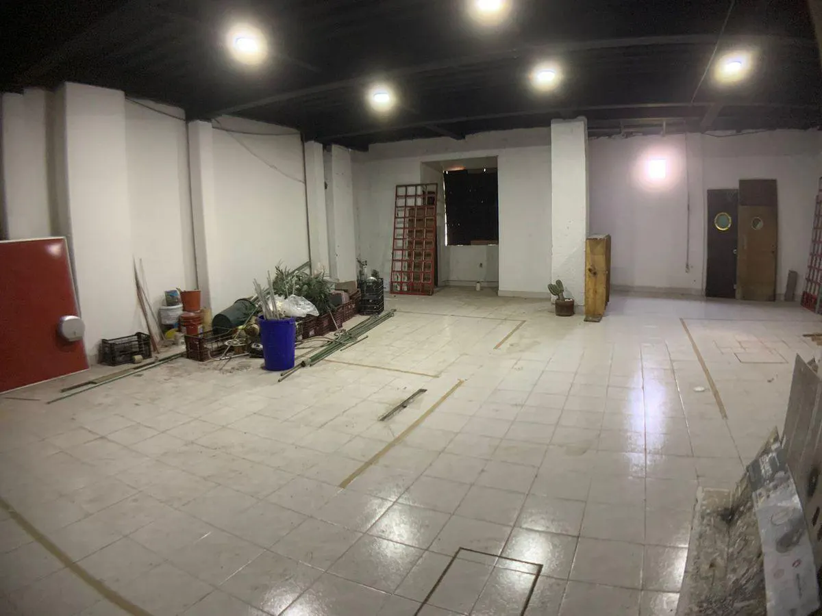 Local Comercial Spot2