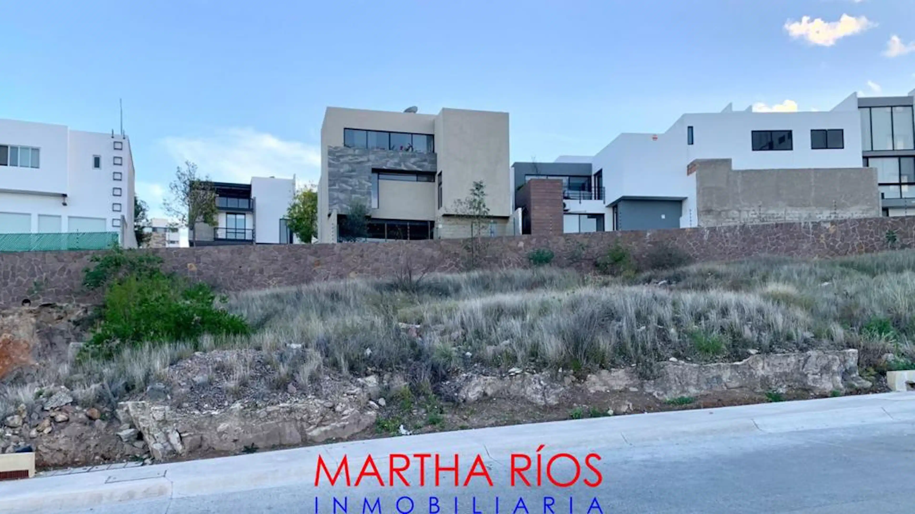 Terreno En Venta En Prolongacion Avenida Chapultepec, San Luis Potosi
